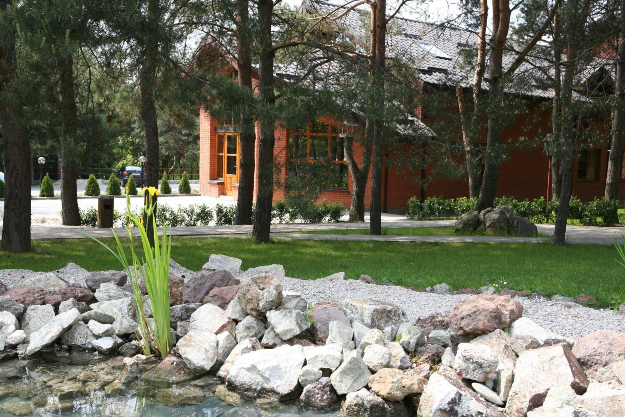 Zolota Gora Hotel-rancho Otel Ujgorod